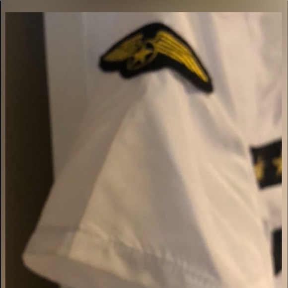 Mile high girl - Picture 4 of 5